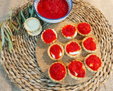 Foto del paso 1 de la receta: Canapés con confitura 🥣 de pimientos rojos🌶️ en Mambo Cecotec