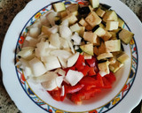 Foto del paso 2 de la receta: Conejo troceado con verduritas y tomate