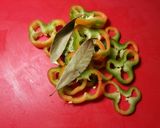 Foto del paso 6 de la receta Alubias pintas, con acelgas y salchichas frescas