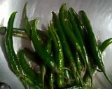 A picture of step 1 of Yummy green chilli 😋.