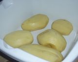 Kacsaszárnytő vele sült krumplival recept fázis 4 fotója