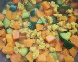 Foto del paso 4 de la receta: Guiso ligero de calabacín y calabaza al ras el hanout