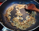 Foto del paso 3 de la receta: Raya guisada al pimentón