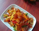 Foto langkah ke 4 dari resep Tumis kikil.