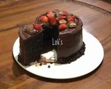 Foto langkah ke 8 dari resep Quadruple Chocolate Mud Cake.