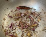 A picture of step 1 of Aloo Fulgovi Matar Dry (Potato, cauliflower, Peas).