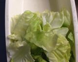 Hình bước làm 1 của món Salad bơ gà giảm cân