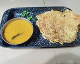 A picture of step 4 of Moong dal chilla.