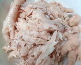 Foto langkah ke 1 dari resep Ceker Pedas Manis Tanpa Tulang.
