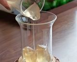 Foto langkah ke 3 dari resep Matcha Osmanthus Chrysanthemum Jelly.