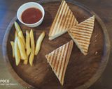 A picture of step 6 of Cheese sandwich with tangy chilli sauce:.
