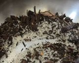 Foto langkah ke 1 dari resep Roast Oolong Milk Tea.