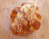 Foto del paso 7 de la receta Croissant de chocolate y almendras con crema de chocolate blanco
