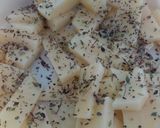 Foto del paso 1 de la receta: Pollo al horno con papas condimentadas