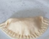 Foto del paso 6 de la receta: Empanadillas de queso crema, pollo y cebolla caramelizada