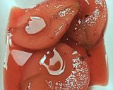 Foto del paso 13 de la receta: Peras confitadas en almibiar de fresas y canela