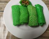 Foto langkah ke 3 dari resep Dadar gulung isi unti kelapa.