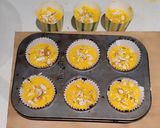 A picture of step 5 of Mango Cupcake Without Sugar.