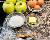 Foto del paso 1 de la receta: Flan de manzanas caramelizadas a la canela, sin leche