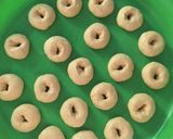 Foto langkah ke 5 dari resep Donat kampung super lembut.