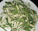 कुरकुरी भिंडी (Kurkuri Bhindi recipe in Hindi) रेसिपी चरण 1 फोटो