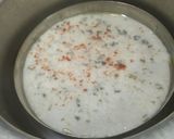 A picture of step 3 of Lahsuniya dhokla.