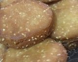 A picture of step 5 of Khasta(meethi tikya).
