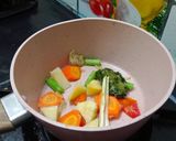 Foto langkah ke 3 dari resep Sop udang (MPASI 1 tahun +).