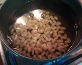 Foto del paso 1 de la receta: Pasta corta c/salsa de queso y albahaca 🧀🌿