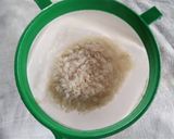 A picture of step 1 of Arroz con Leche.