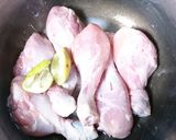 Foto langkah ke 1 dari resep Ayam Goreng Upin Ipin.