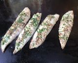 Une image de l'étape 6 de Filets de maquereau à la moutarde truffée et persil.
