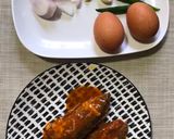 Gambar langkah 1 resipi Nasi Goreng Sardin.