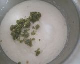 A picture of step 2 of Rava dhokla.