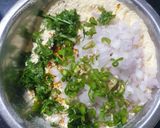 A picture of step 2 of Pani Pakora.