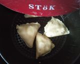 A picture of step 4 of Air  Fryer  Poha  Samosa.
