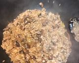 A picture of step 4 of Mushroom onion risotto.
