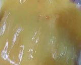 A picture of step 1 of Egg cheesy sandwich.