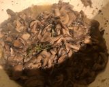 รูปขั้นตอนการทำที่ 2 ของ ซุปครีมเห็ดCream of Mushroom Soup