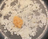 Foto del paso 2 de la receta: Hojaldre relleno de atún
