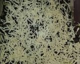 Foto langkah ke 6 dari resep Brownies keju with kismis.