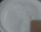 A picture of step 1 of Tres leche cake.