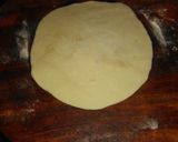 A picture of step 2 of Pizza (homemade).