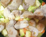 Foto del paso 3 de la receta: Pollo con verduras en olla de cocción lenta - 100