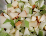 Foto del paso 3 de la receta: Ensalada de manzana y cerezas
