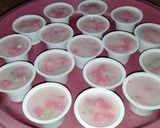 Foto langkah ke 11 dari resep Puding Mozaik Sederhana.