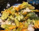 Foto del paso 3 de la receta: Acá los esquites!!