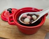 A picture of step 3 of Red Bean Soup with Sweet Rice Balls.