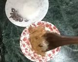 A picture of step 5 of Biscuit Ladoos.