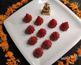 ઇન્સ્ટન્ટ રેડ વેલ્વેટ મોદક (Instant REd Velvet Modak Recipe In Gujarati) રેસીપી સ્ટેપ4ફોટો